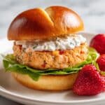 Salmon Burgers with Dill and Lemon Recipe