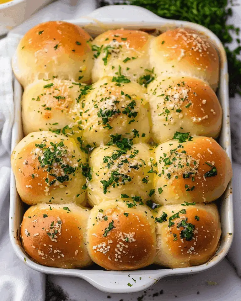 Garlic Butter Dinner Rolls