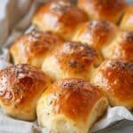 Cheddar Dinner Rolls