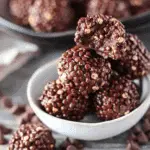 4-Ingredient Dark Chocolate Quinoa Bites