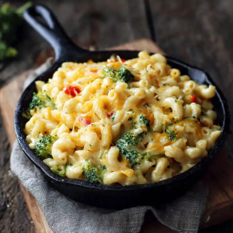 One Pot Veggie Mac and Cheese