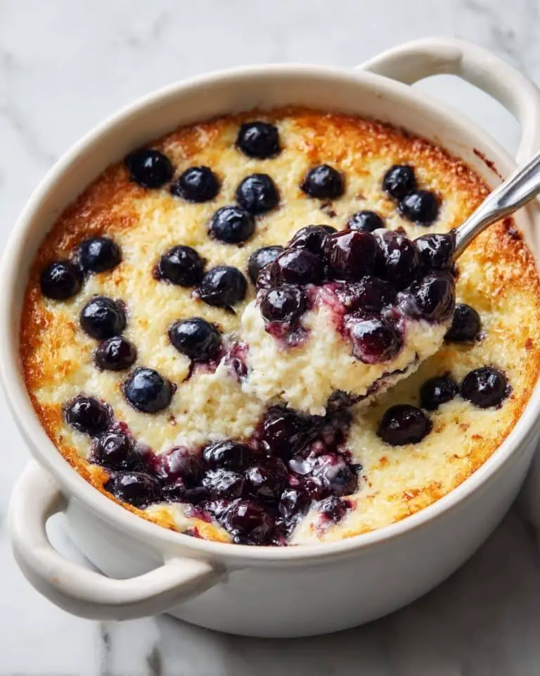 Blueberry Baked Oats with Cinnamon and Maple Recipe