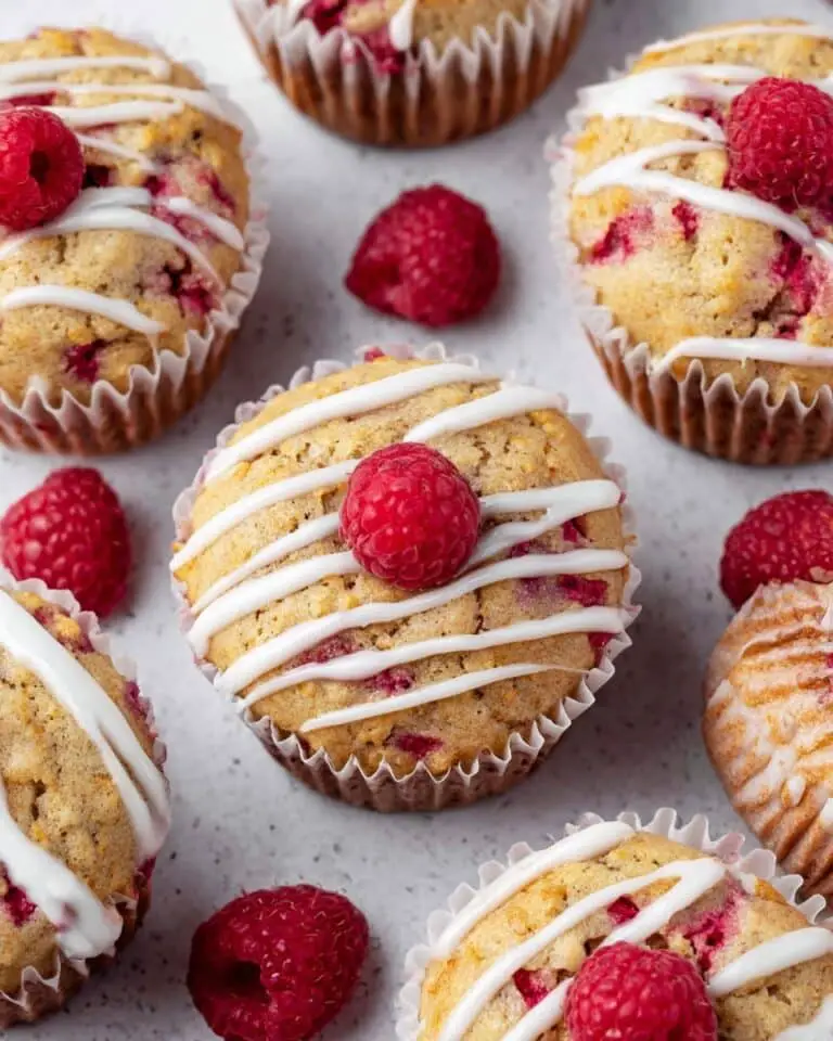 Easy Raspberry Muffins with Streusel Topping Recipe