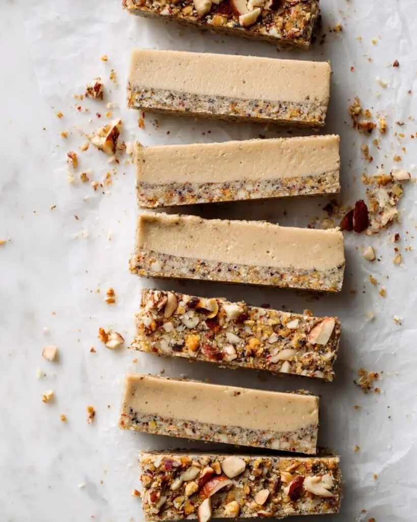 Vegan No-Bake Carrot Cake Bars Recipe