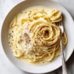 Creamy Garlic Parmesan White Pasta Sauce Recipe