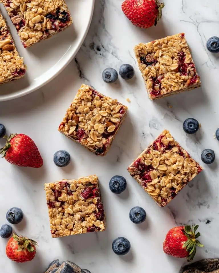 Healthy Berry Streusel Bars Recipe
