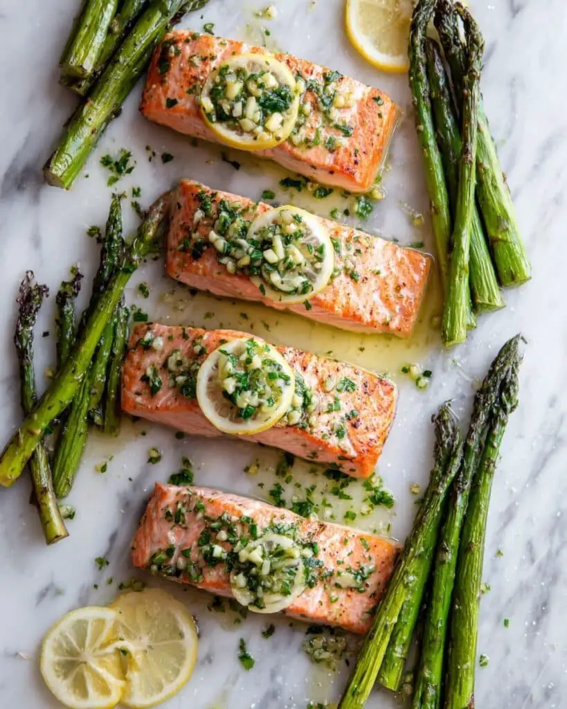 Quick & Easy Baked Lemon Garlic Salmon Recipe