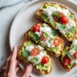 Frische Avocado-Burrata-Bruschetta: Ein Unglaubliches Ultimatives Rezept Recipe