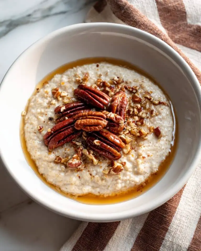 Cinnamon Roll Protein Oatmeal Recipe