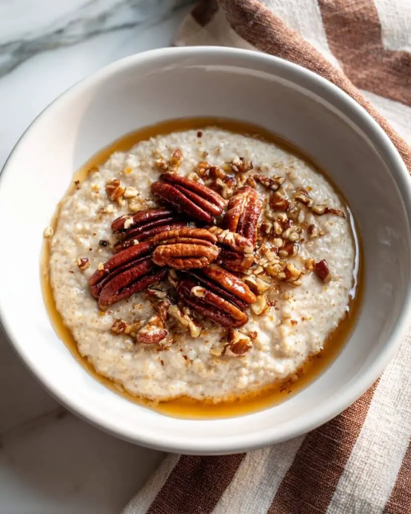Cinnamon Roll Protein Oatmeal Recipe